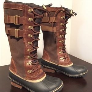 SOREL Carly II winter boots, Size 8